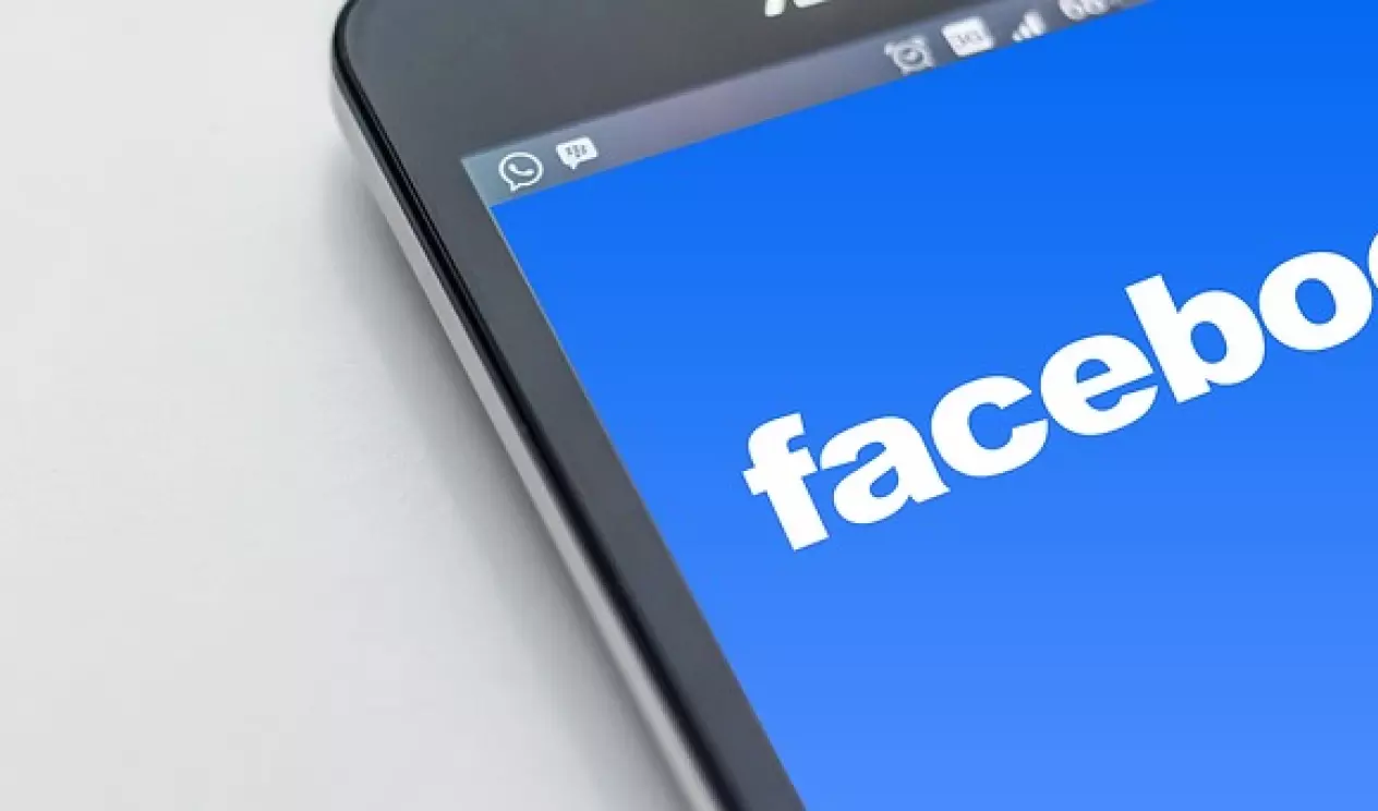 Optimalizace PPC reklamy na Facebooku pomocí měření offline konverzí